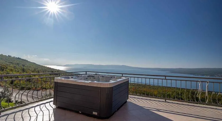 Apartments in Crikvenica 43070 - Image 1