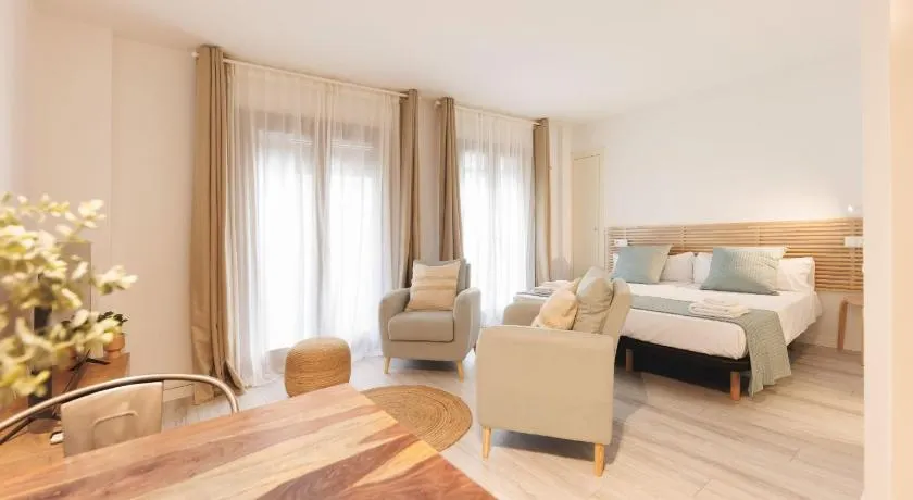 Bravissimo Plaça Catalunya 1-2, Studio apartment - Image 1
