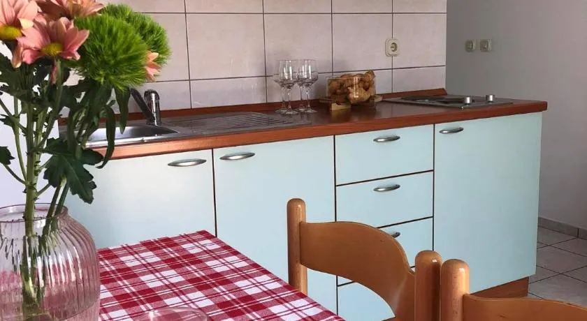 Apartmani Tomelić - Image 1