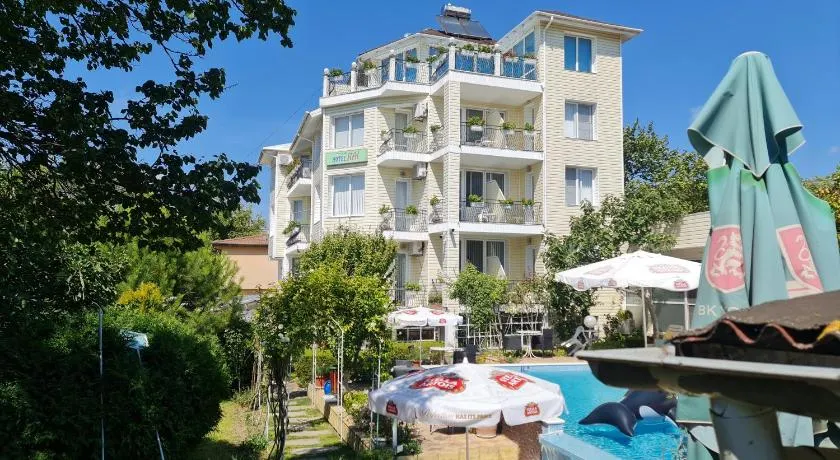 Hotel Rai - Image 1