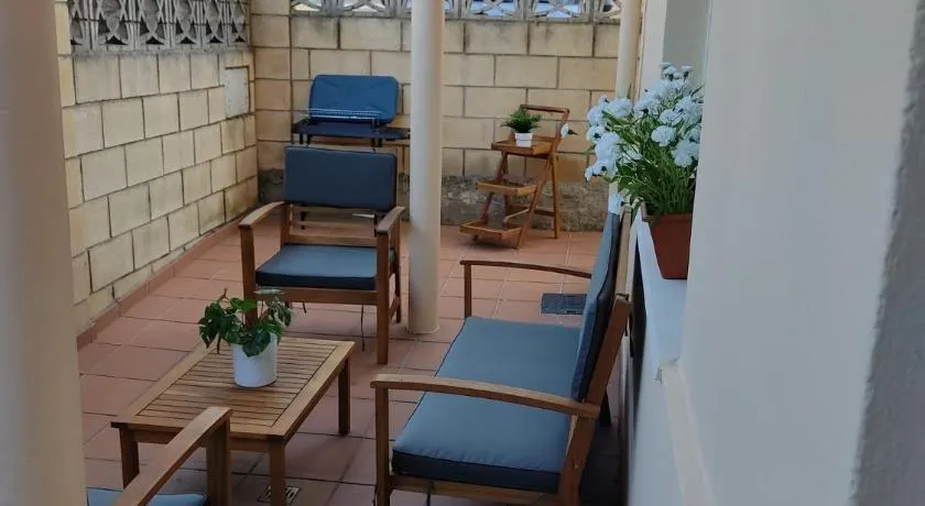 El Chalet Rosso - Image 1