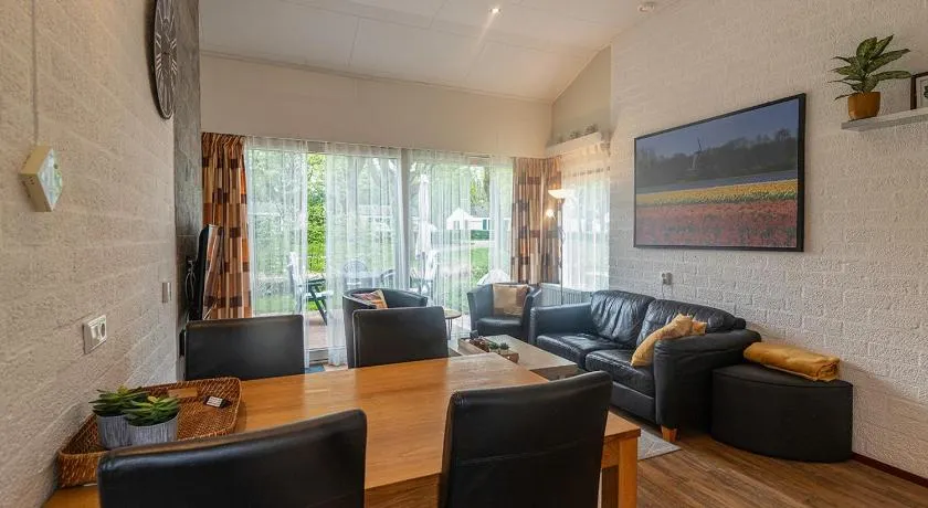 Bungalowpark Simpelveld - Castra 48 - Image 1
