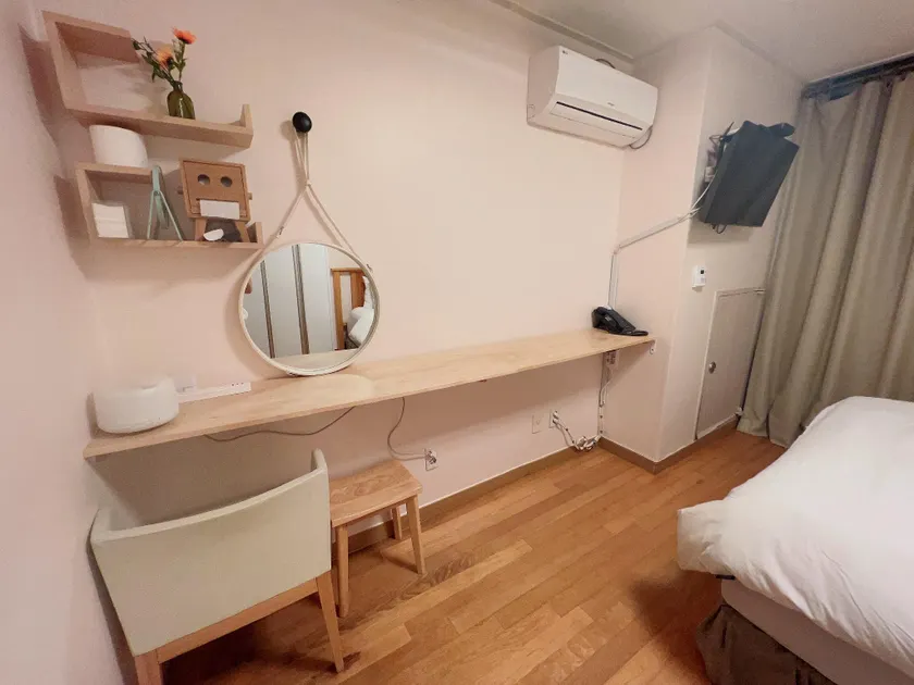 Whouse-sinchon - Image 1