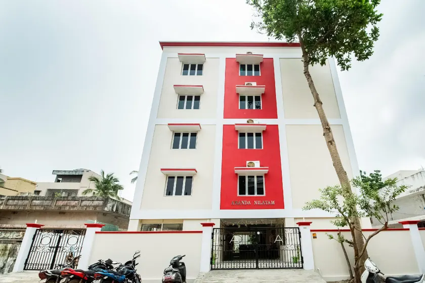 Stay Inn Luxury Service Apartments - Image 1