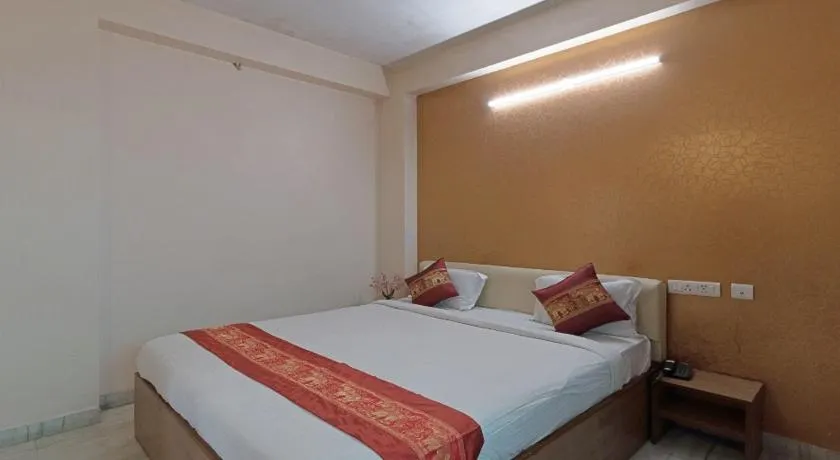 Hotel Sumandeep - Image 1