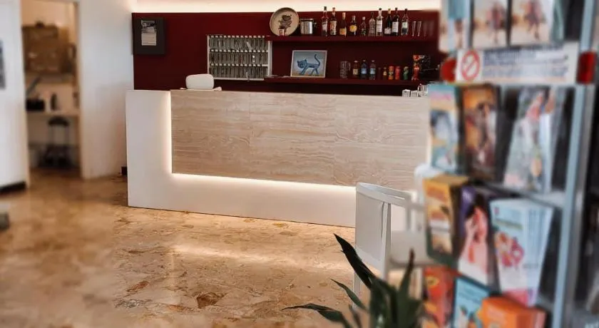 Hotel Roma - Image 1