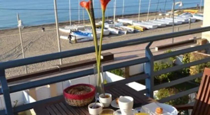 Vue exceptionnelle sur la mer et tout confort à Sant Salvador - Image 1