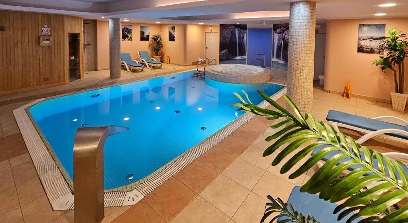 Pensjonat Crosna SPA - Image 1