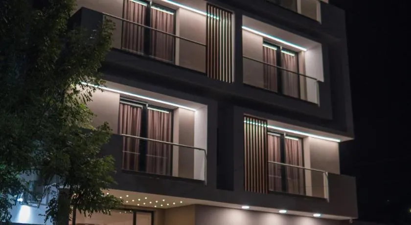 HOTEL HIBA - Image 1
