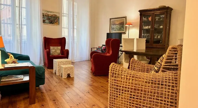 ApartHotel Riviera - JEAN JAURES 1 - Vieille Ville - Appartement de 3 pieces AC - 100m de la plage - Image 1