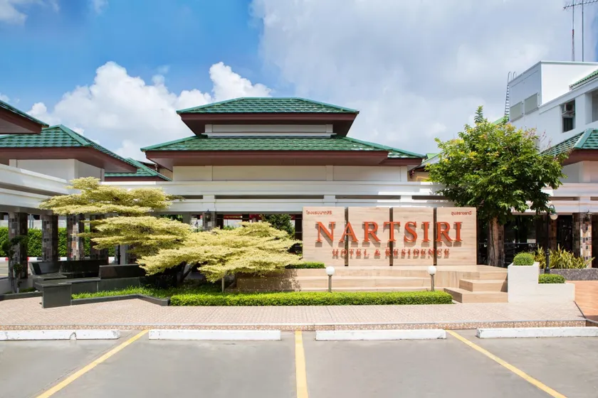 Nartsiri Hotel - Image 1