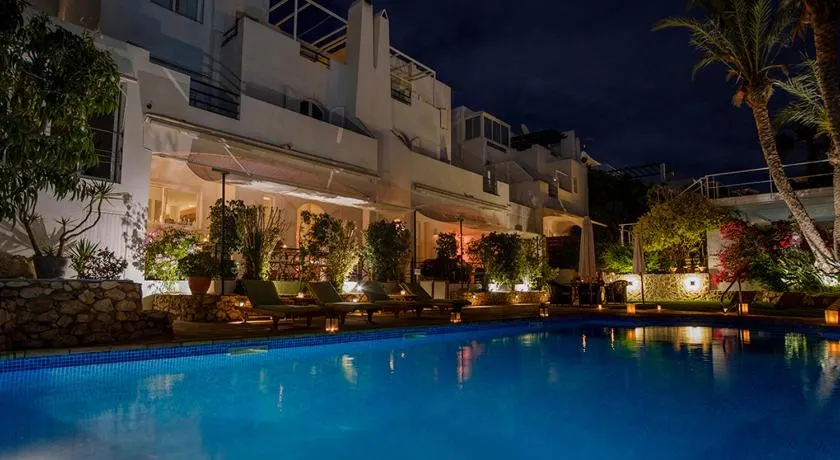 MiKasa Suites & Spa - Image 1