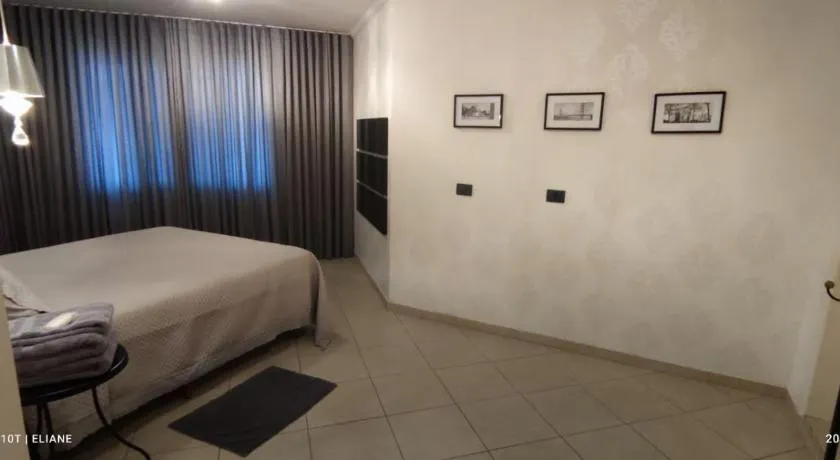 A melhor acomodação entre Pinhais e Curitiba - quarto para até O4 pessoas em casa com garagem - Image 1