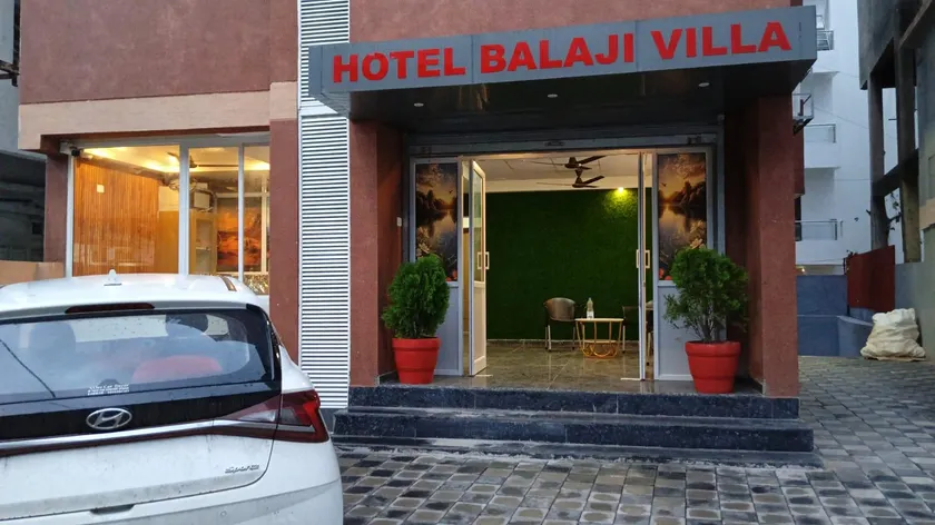 Hotel Balaji Villa - Image 1