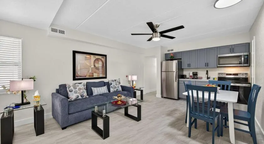 Sunset Beach Suites Unit 1 - Image 1