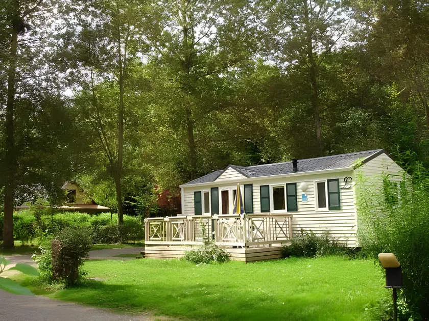 Camping Le Val de Trie - Image 1