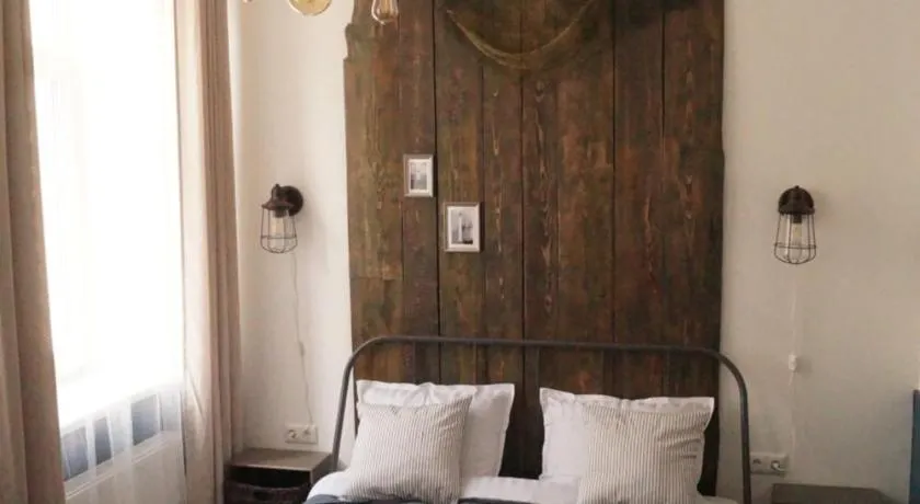 DABA Mini Hotel - Image 1