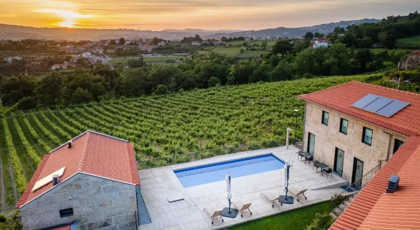 Outeyro Retreat Country House - Image 1