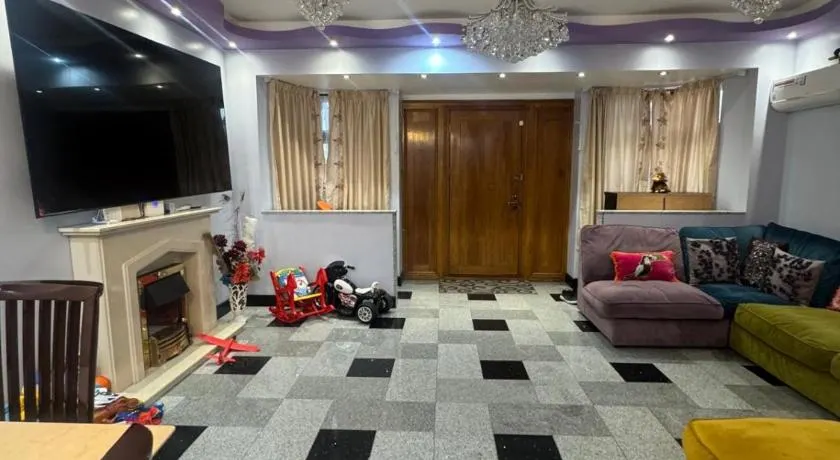 Luxury Outstanding Bungalow- House - Image 1