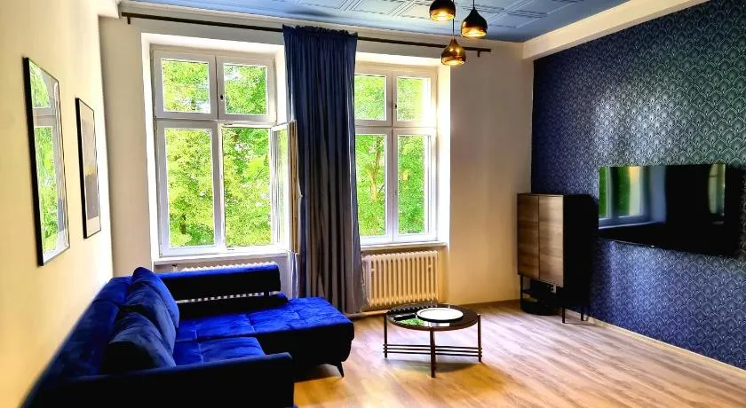 Luxury Three-Bedroom Apartment - Image 1