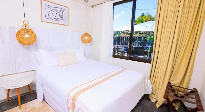 Guest apartment with complimentary ride to airport-Ladyville CP - Image 1