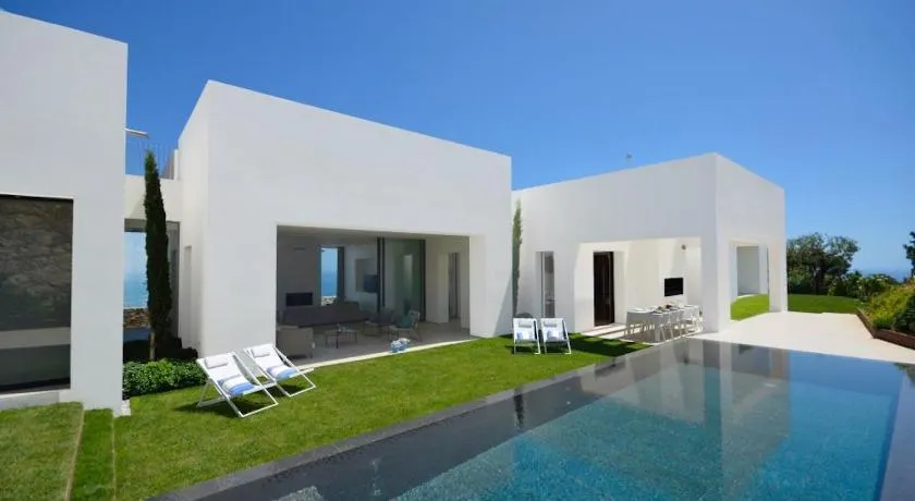VILLA BONITA - REF 216 - Image 1