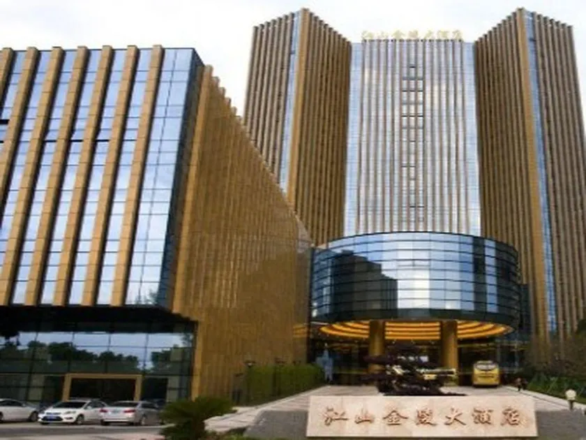Jiangshan Jinling Hotel - Image 1