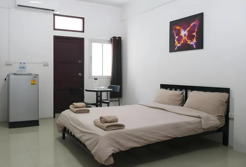 Baan Mai Guest House - Image 1