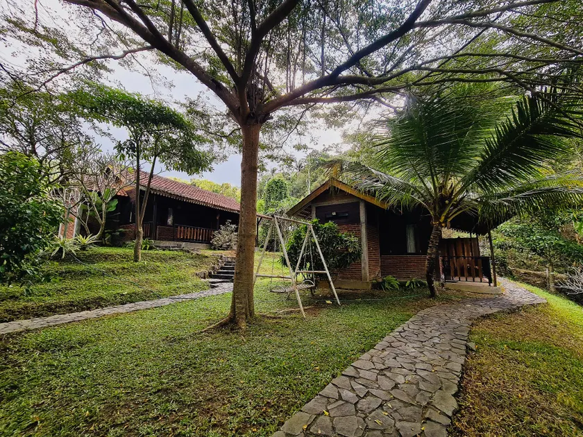 Giri Tengah Resort Borobudur - Image 1