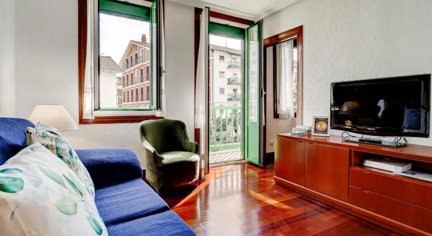Luminoso apartamento en Hondarribia con Terraza, Centro, 3HB - Image 1