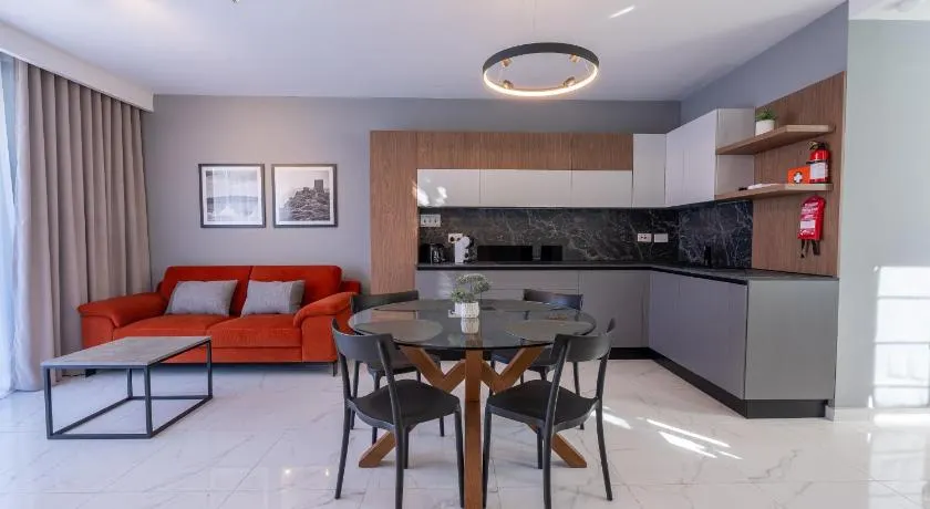 Brand New Luxurious Seafront With View Apartment - Prime Location - Image 1