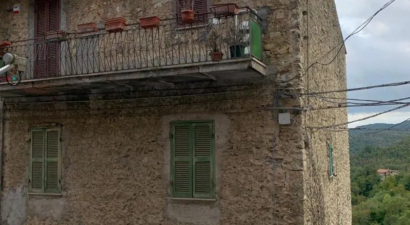 SURSUM CORDA private house - Image 1