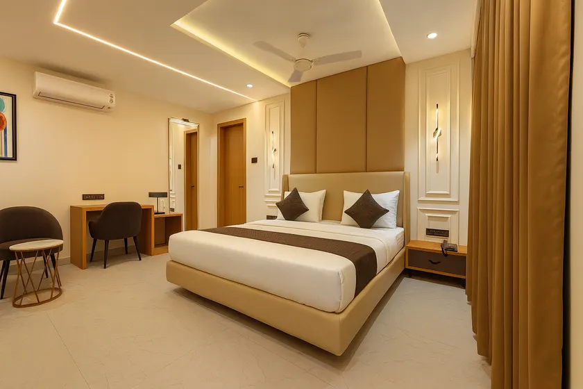 Hotel Rajshree Suites - Image 1