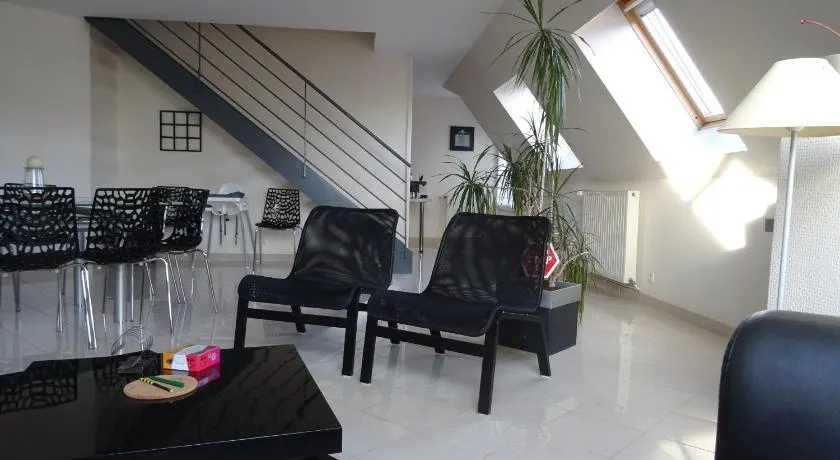 Duplex Residence D'orleans - Image 1