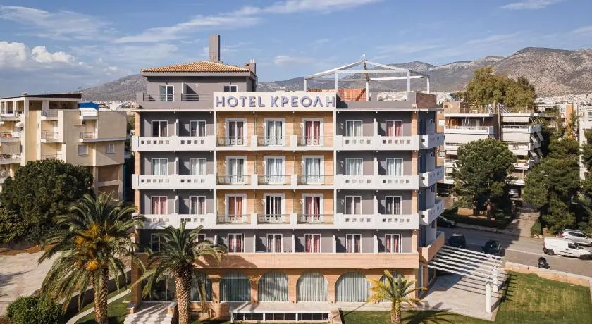 Kreoli Hotel - Image 1