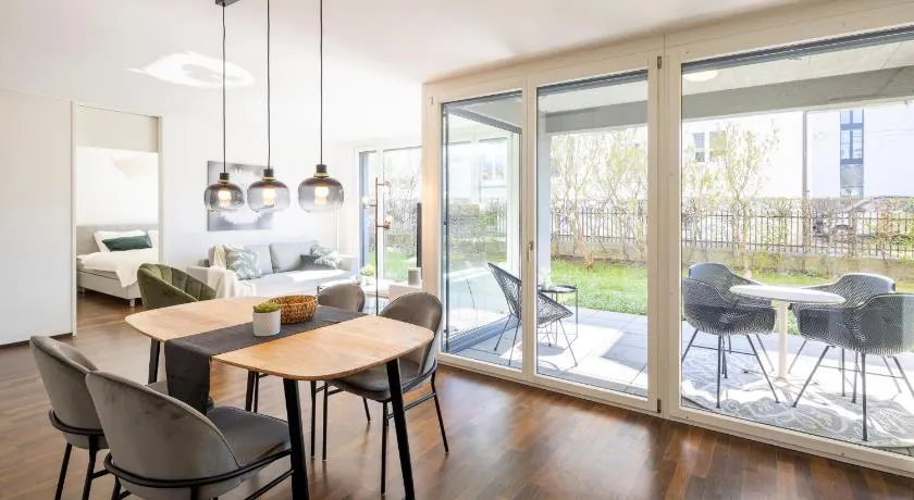 STAYY Green Oasis Premium Apartment - Garden Terrace free parking 20' to Zurich - Image 1