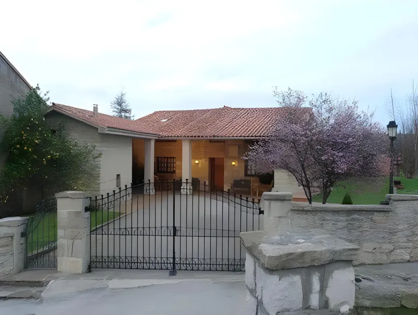 Posada Paz - Image 1