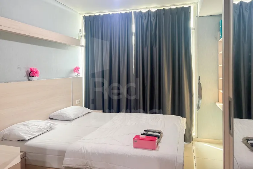 RedLiving Apartemen Treepark City - Nuansa Property Tower Alpine - Image 1