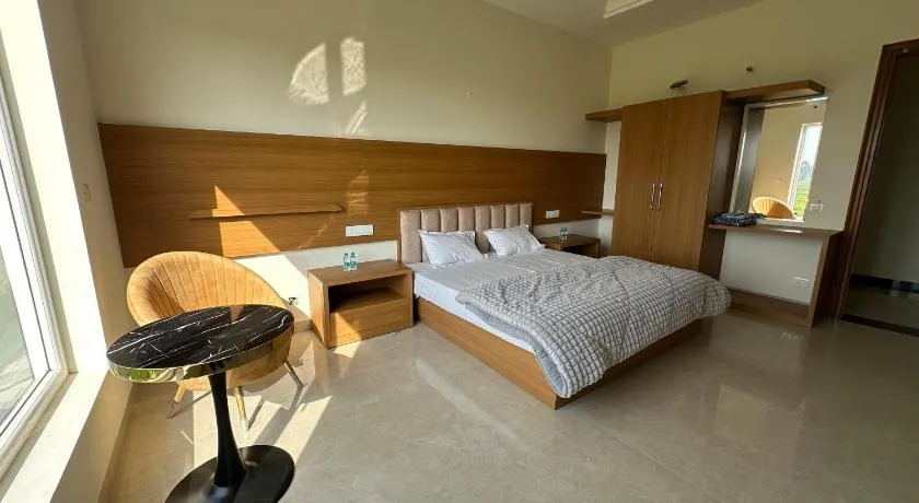 Terra garden resort - Image 1