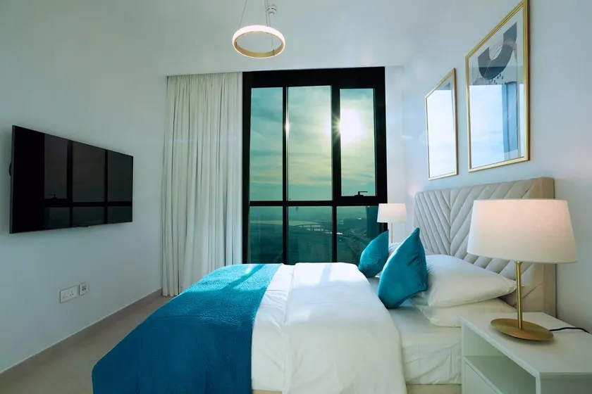 Spacious 2BR | Downtown views | wide open views 03 - Image 1