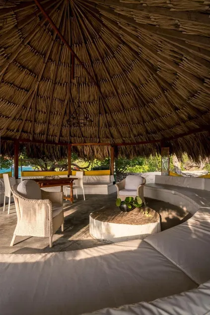 Hotel Coralina Island - Image 1