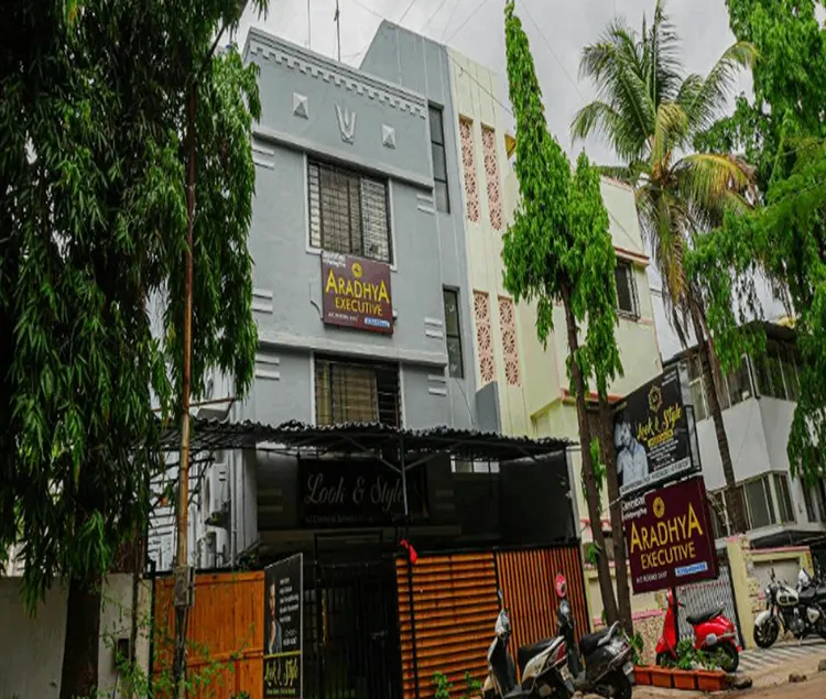 Aradhya Executive Koregoan Park - Image 1