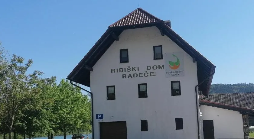 Ribiški dom Radeče - Image 1