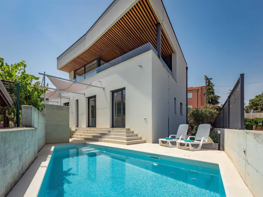 Gorgeous sea view villa in Premantura - Image 1