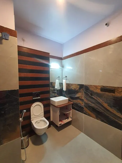 Chauhan Sheraton Resort - Image 1