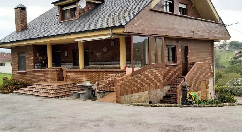 Casa Laurel 1 - Image 1