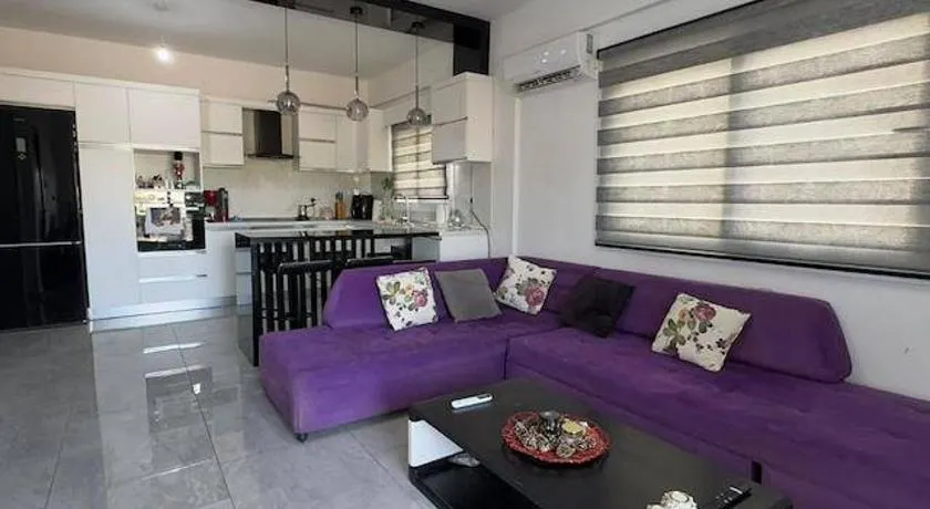 Modern apartment - Image 1