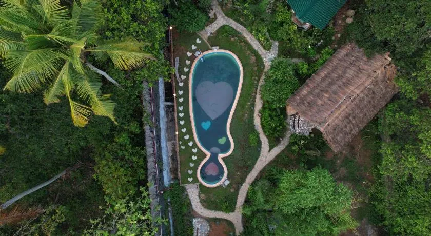 Tiny Temple Ayurvedic Retreat Center - Image 1