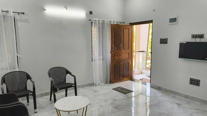 Shri Virajita - Budget AC twin bed- room - Image 1