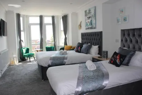 WNS Southend-on-Sea - Image 1